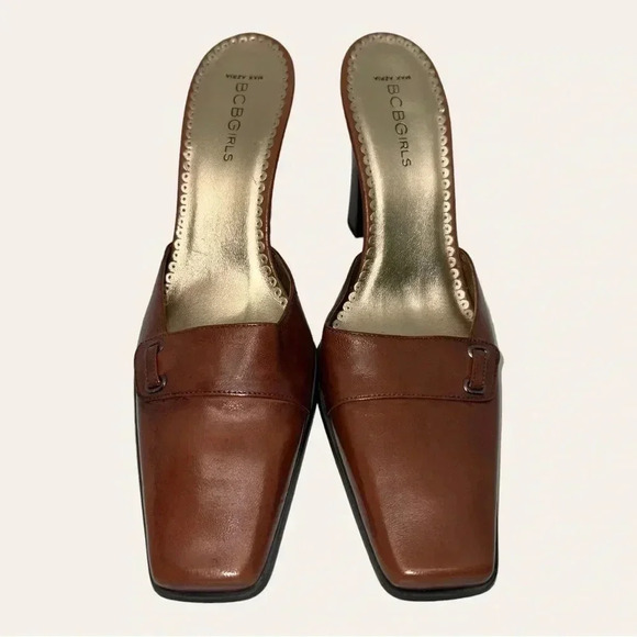 Women’s BCBGIRLS MAXAZRIA SQUARE TWO HEELS BLOCK HEEL COGNAC IN COLOR‎ SIZE 7B - Picture 2 of 15